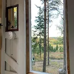 Luxusní stan Lammastilan Laavu - Lean To Inarin Tila
