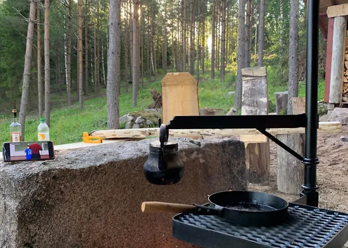 럭셔리텐트 Lammastilan Laavu - Lean To Inarin Tila *